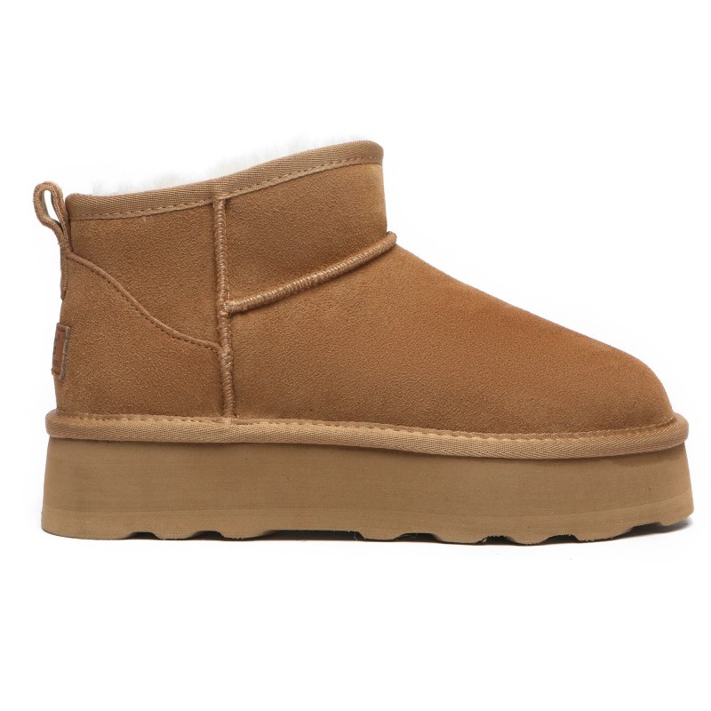 Hochwertige Mini-UGG-Stiefel mit Plateausohle Kastanie