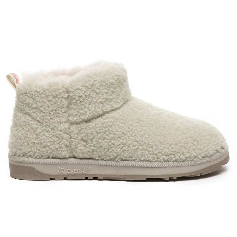 PlushCozy Ultra Mini UGG-Stiefel Sand